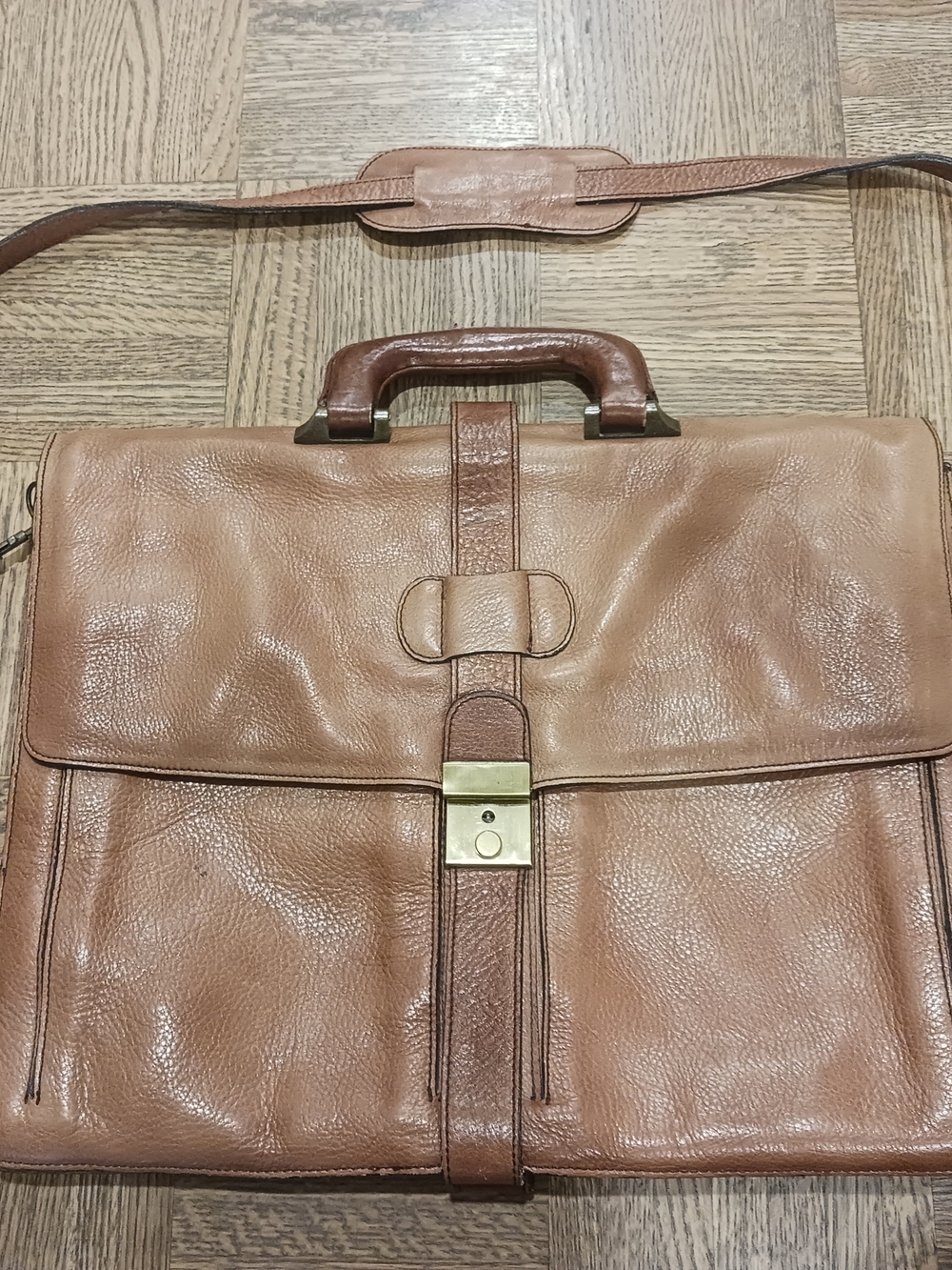 Leather Briefcase Messenger Bag - Tan